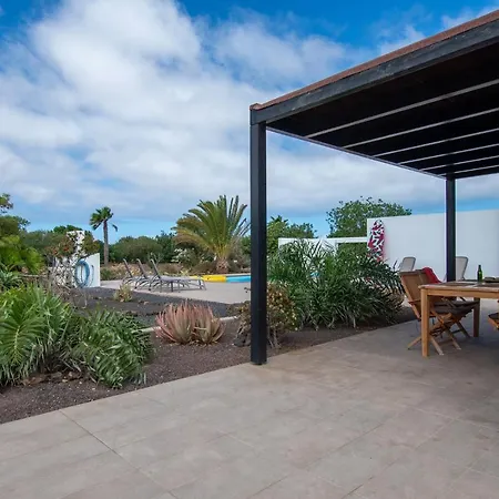 Wind Wave 28b - Heated & Shared Pool بيت للعطل