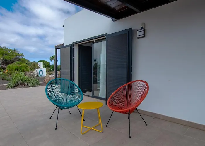 Wind Wave 28b - Heated & Shared Pool Holiday home La Oliva