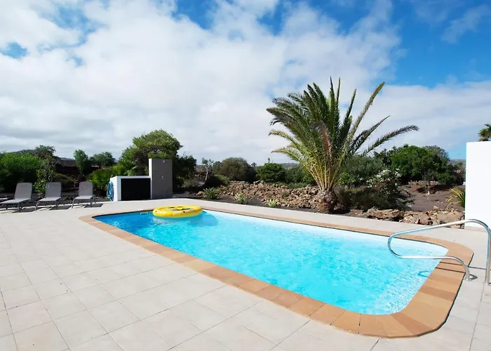 Holiday home Wind Wave 28b - Heated & Shared Pool
