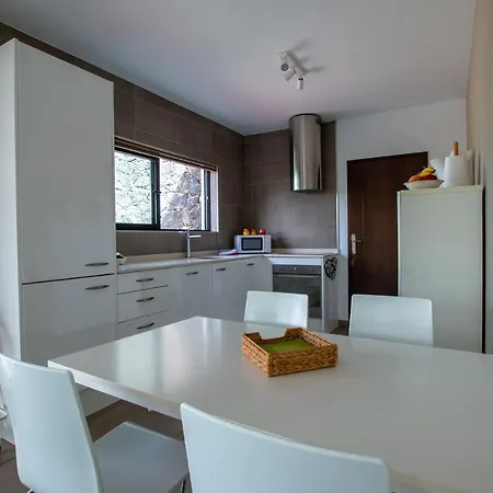 Wind Wave 28b - Heated & Shared Pool Tatil Evi *